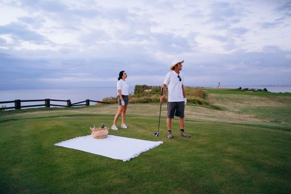 Créez des souvenirs inoubliables avec notre agence de golf
